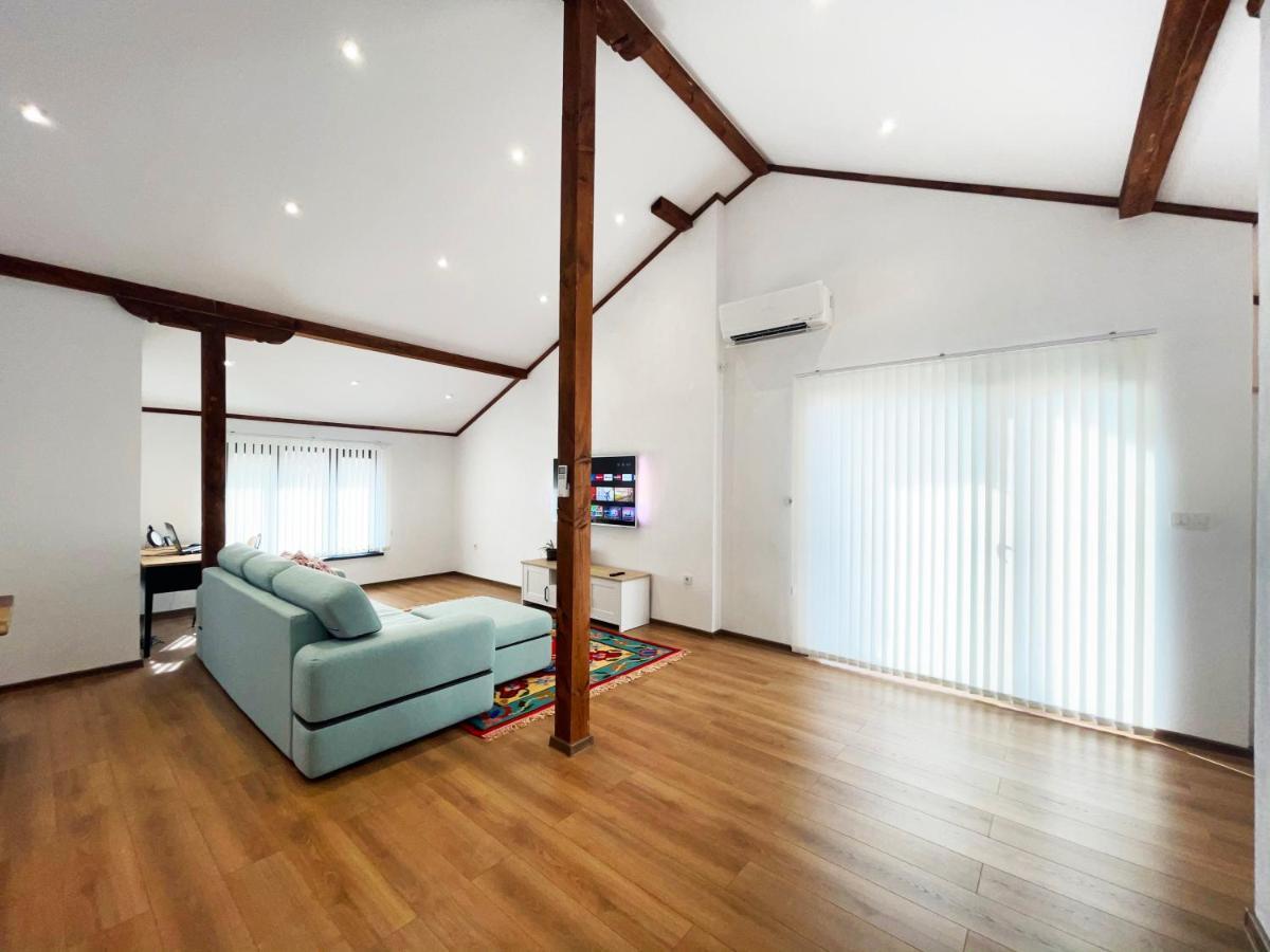 Stylish Loft Studio With Great View To Ardino Екстер'єр фото